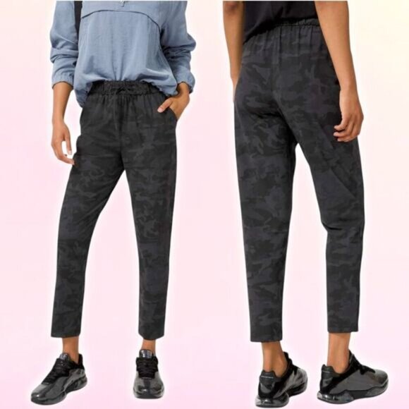 lululemon athletica Pants - LULULEMON Keep Moving Pant 7/8 High-Rise Sz 2 Incognito Camo Multi Grey